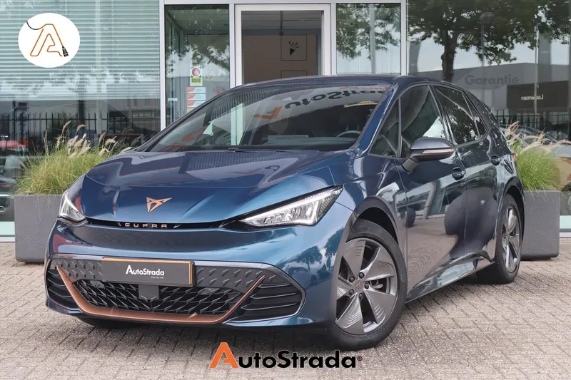 CUPRA Born (2022)