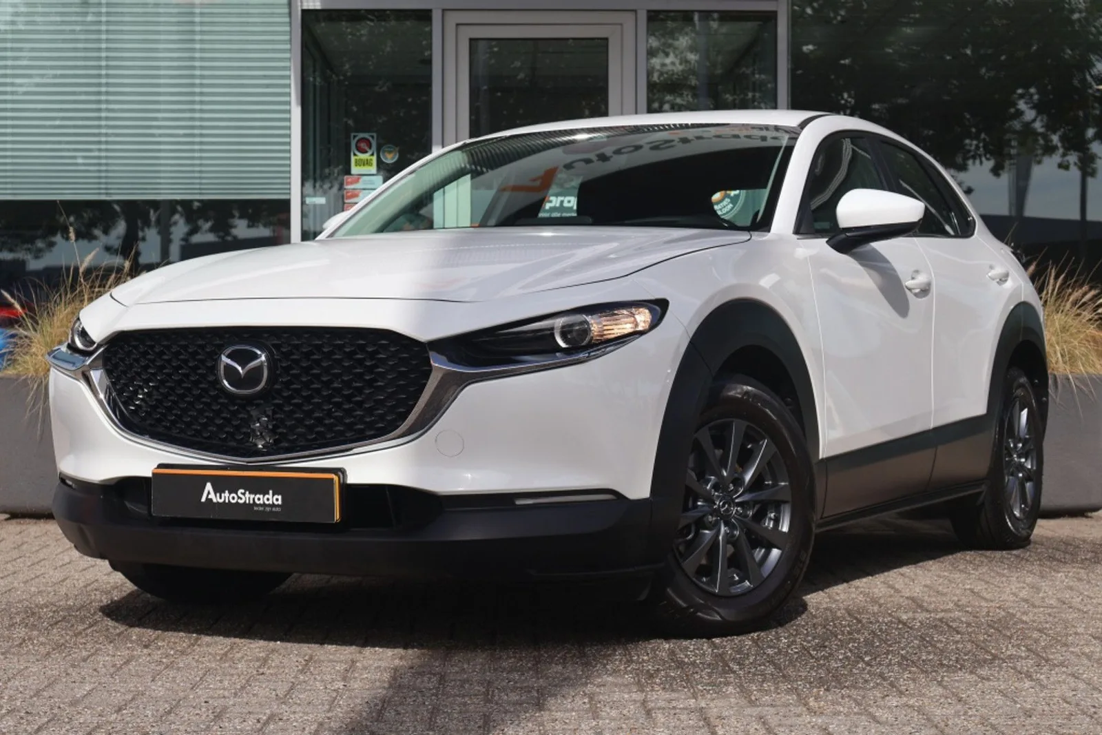 Mazda CX-30 (2023) — foto 1