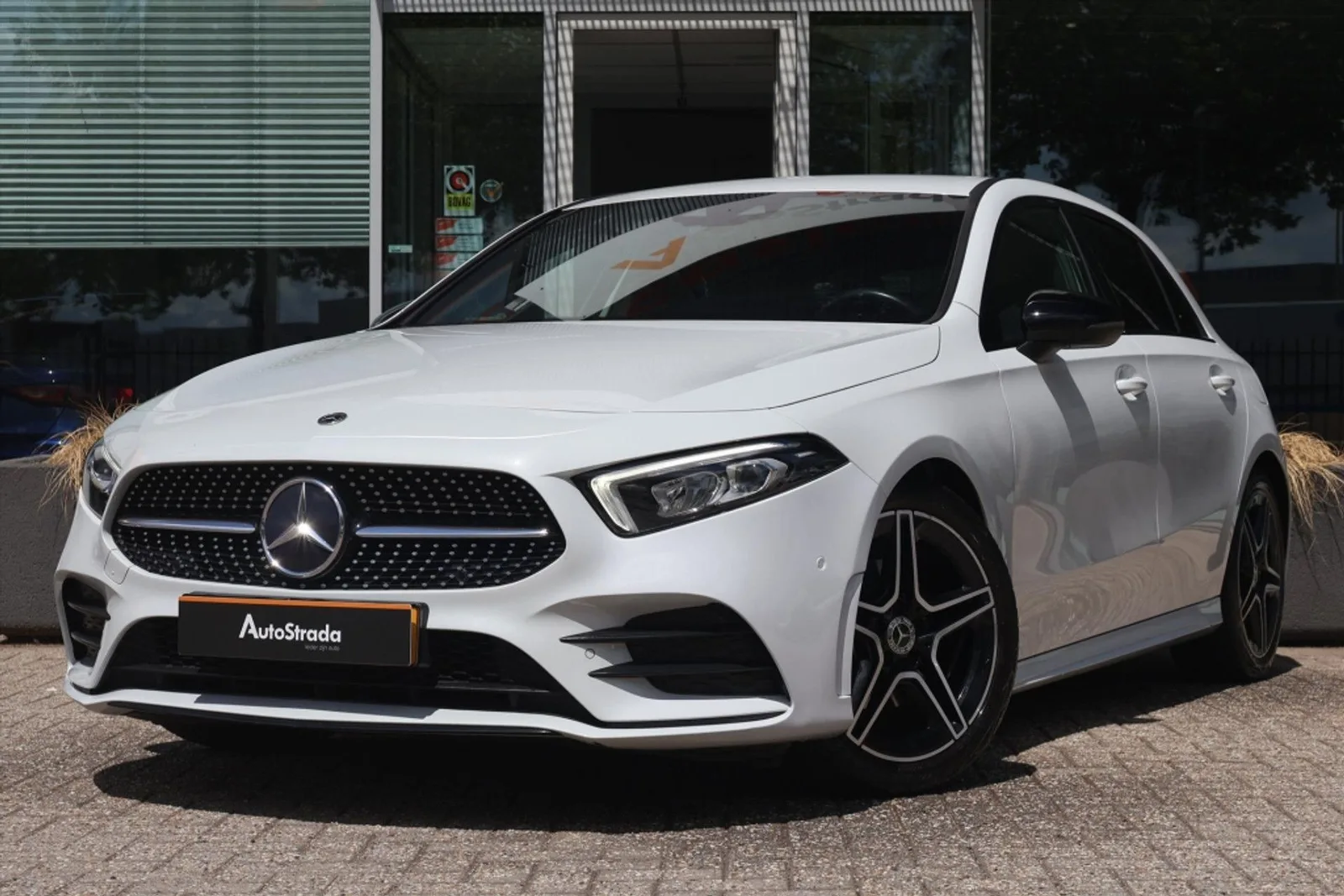 Mercedes-Benz A-Klasse (2021) — foto 1