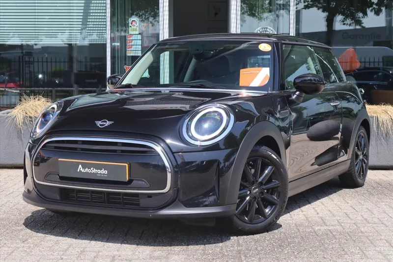 MINI Cooper (2022)