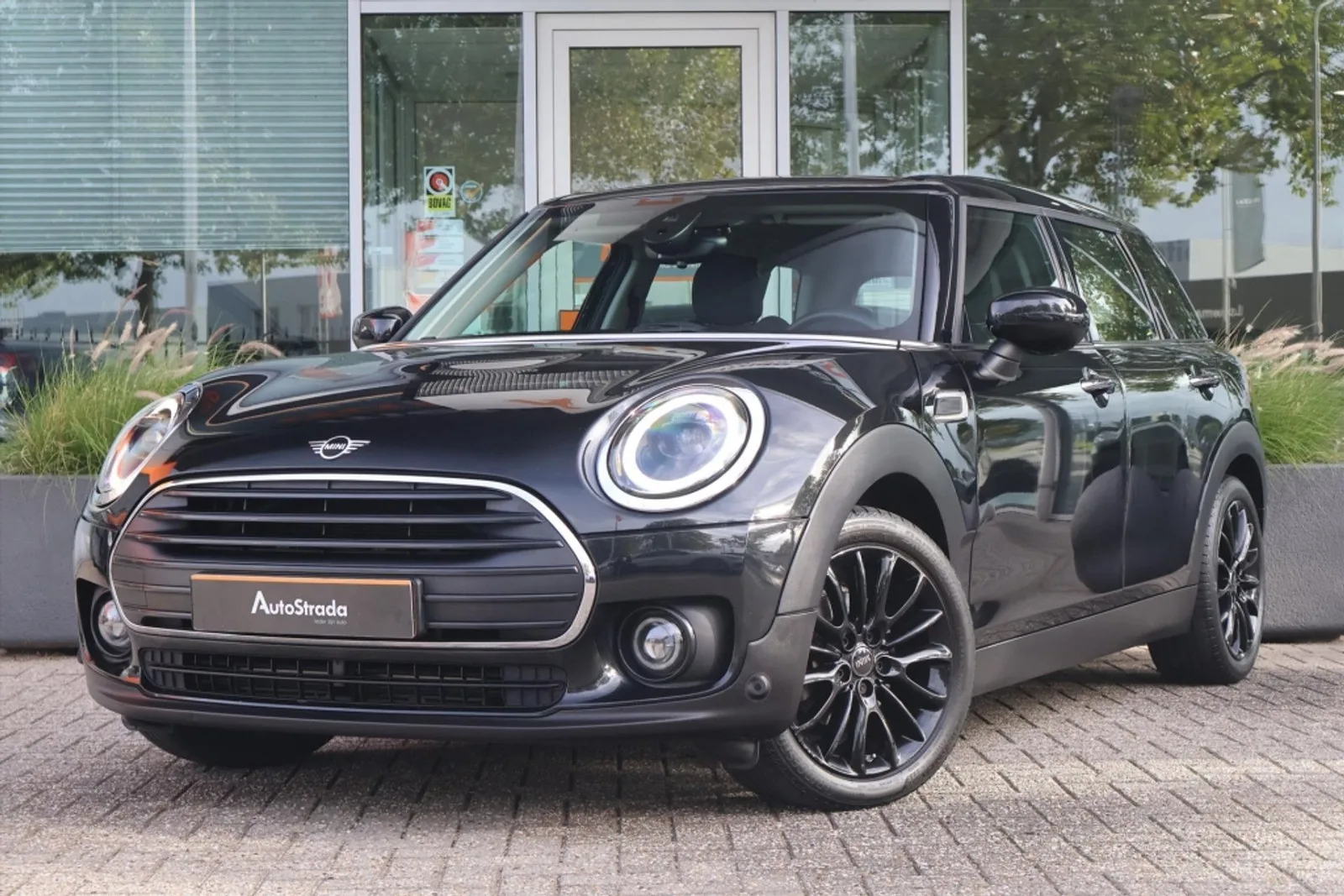 MINI Clubman (2022) — foto 1