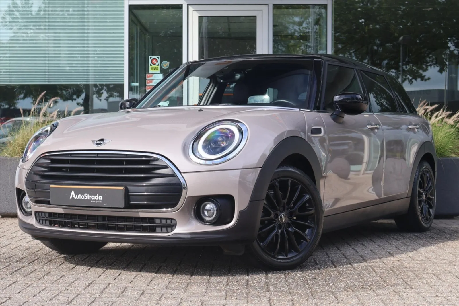 MINI Clubman (2021) — foto 1
