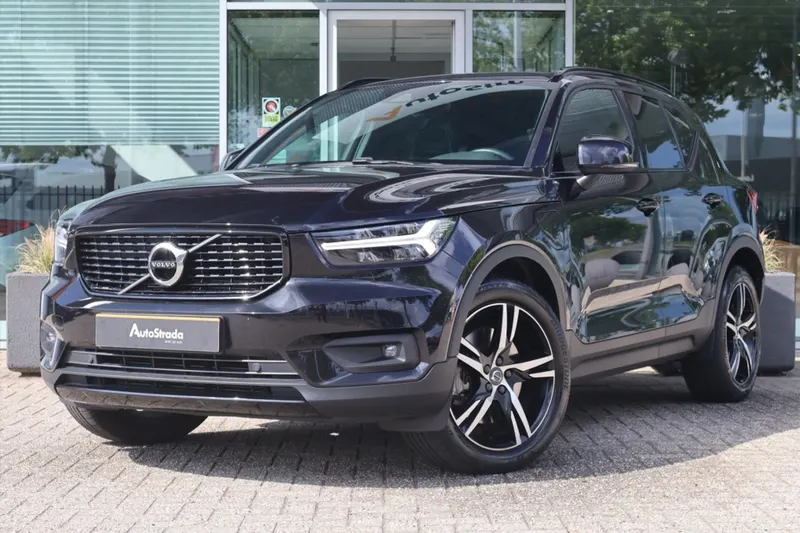 Volvo XC40 (2021)