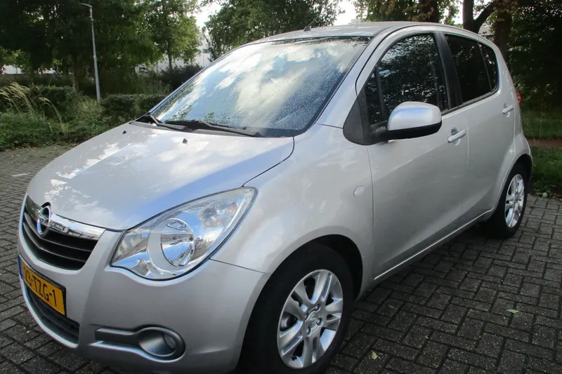 Opel Agila (2012)