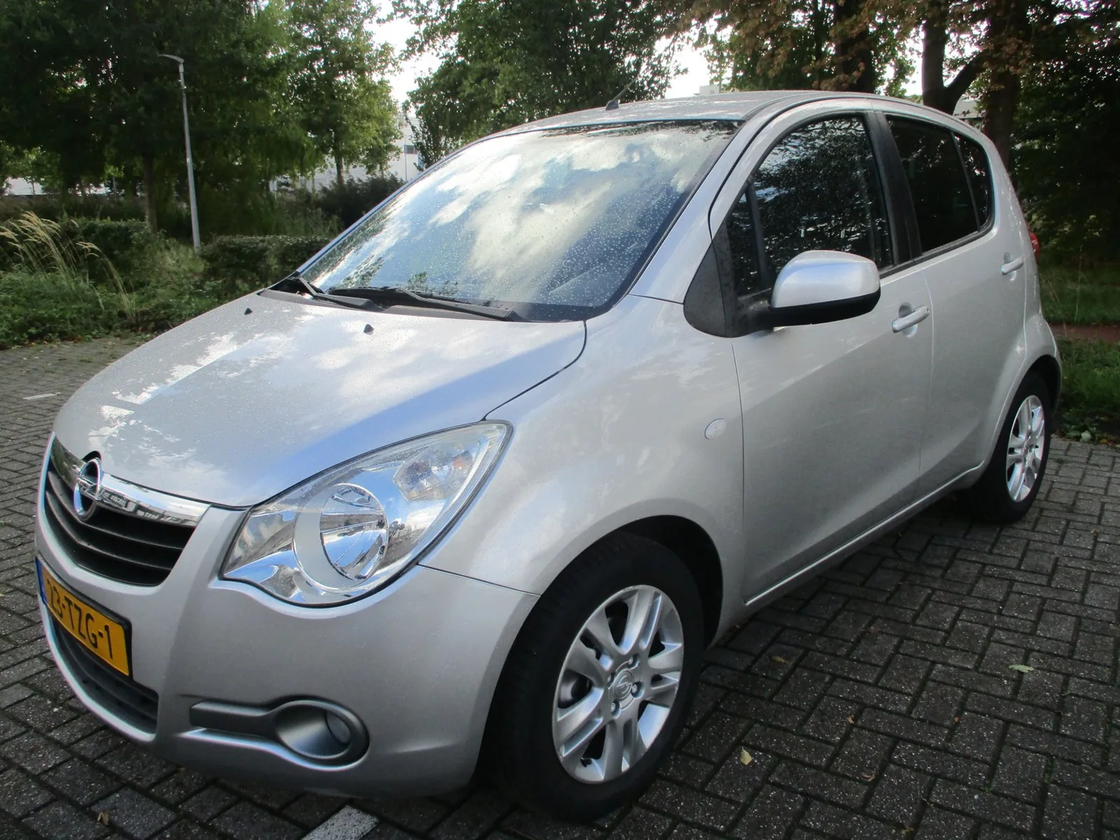 Opel Agila (2012) — foto 1