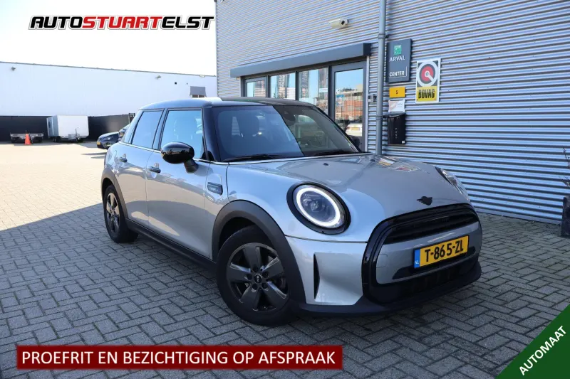 MINI Cooper (2023)