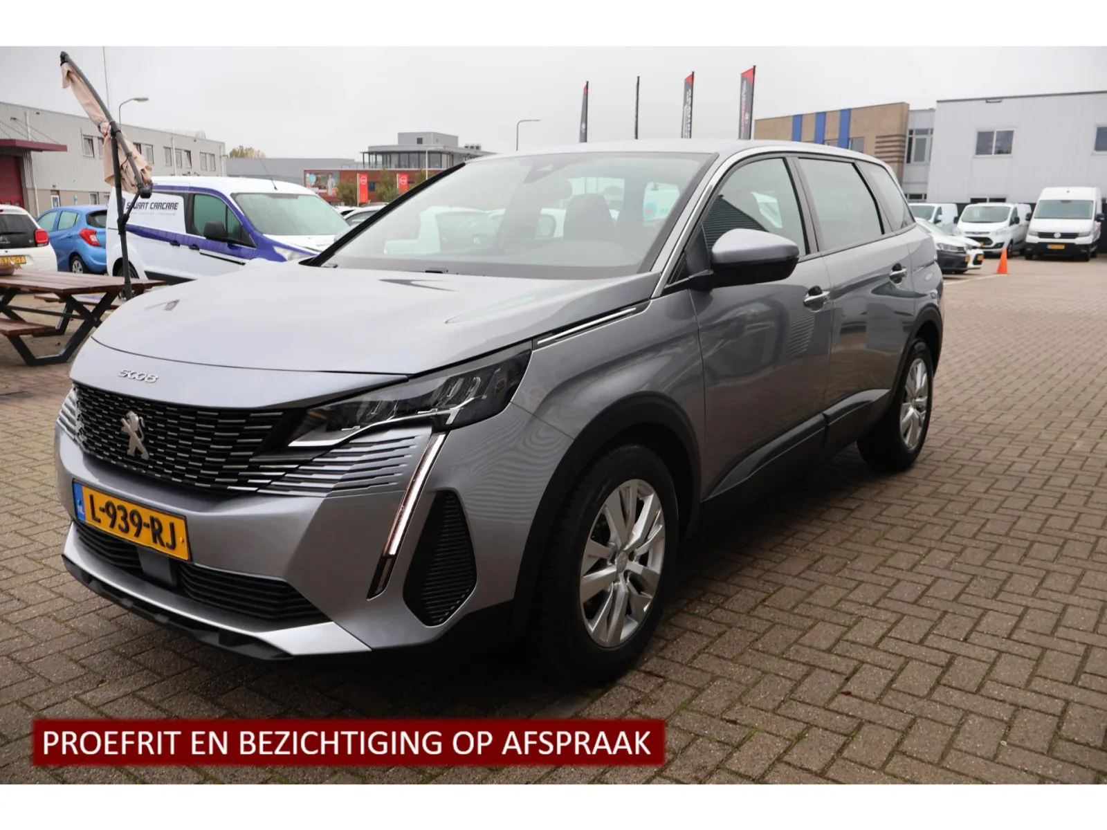 Peugeot 5008 (2021) — foto 1