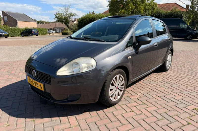 Fiat Grande Punto (2008)