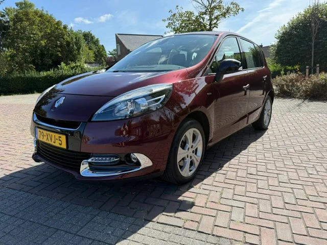 Renault Scénic (2012) — foto 1
