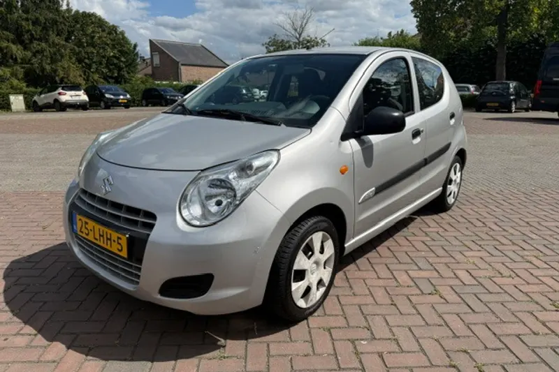 Suzuki Alto (2010)