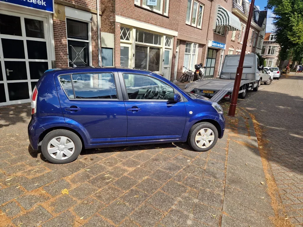 Daihatsu Sirion (2006) — foto 1