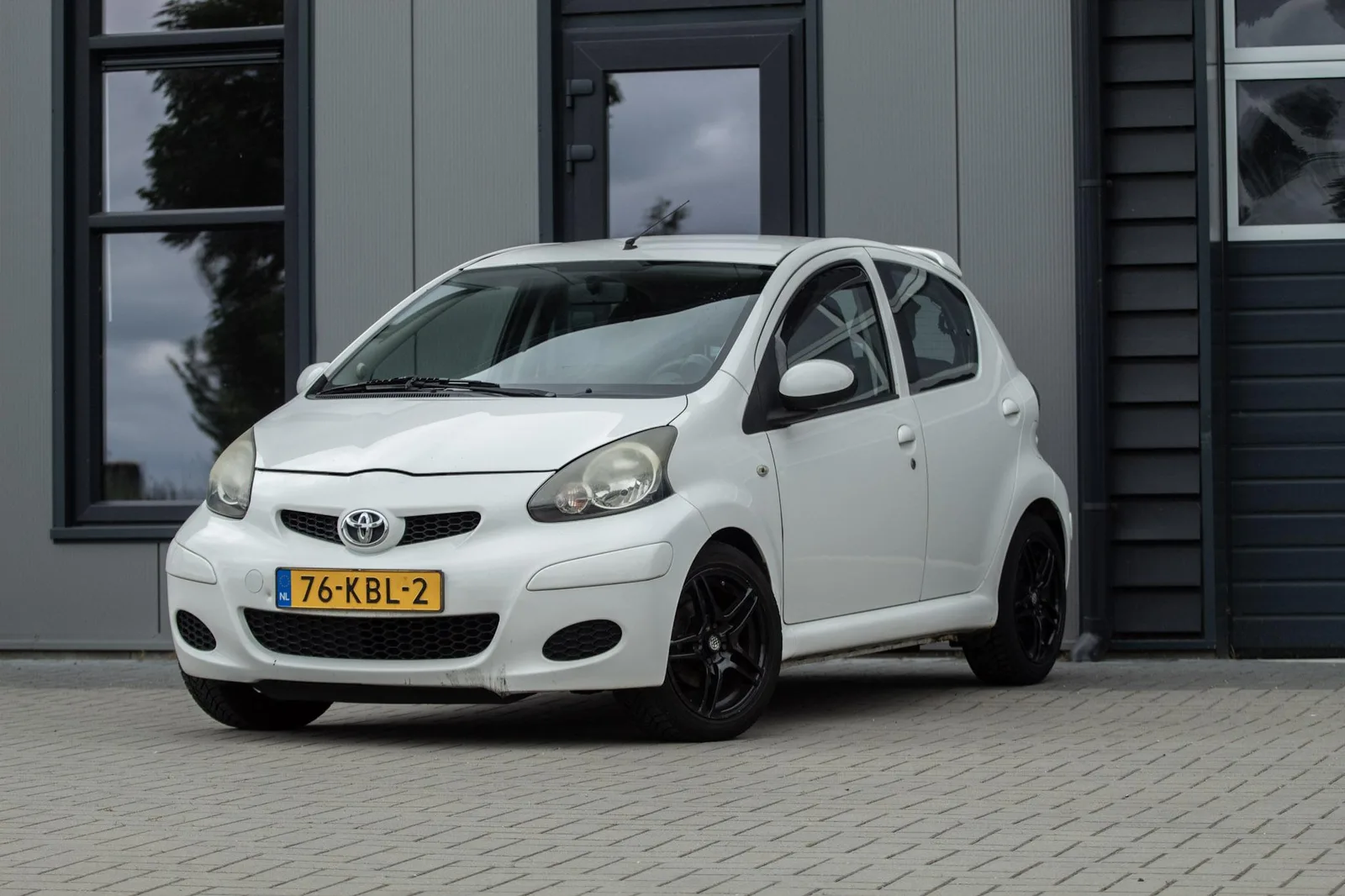 Toyota Aygo (2009) — foto 1