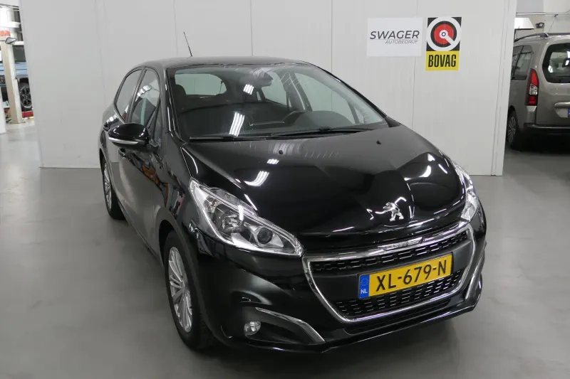 Peugeot 208 (2019)