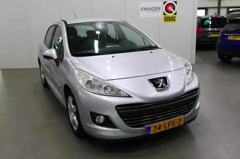 Peugeot 207 (2010)