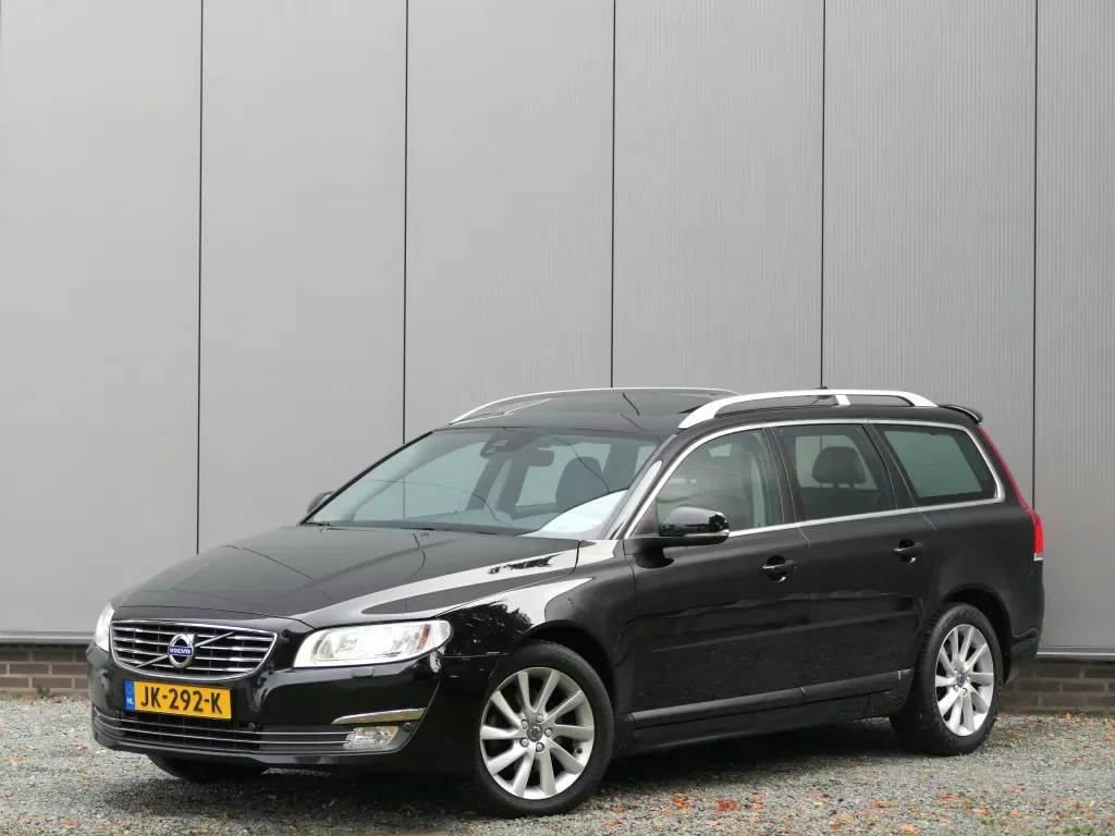 Volvo V70 (2016) — foto 1