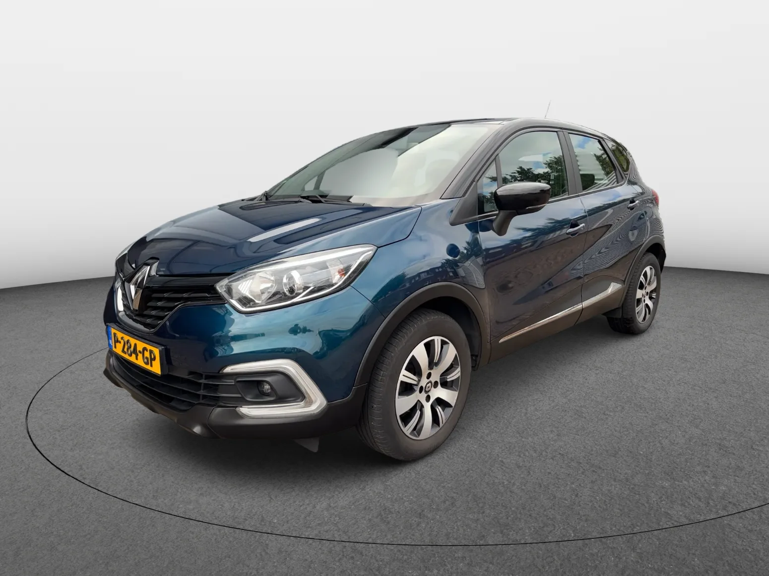 Renault Captur (2019) — foto 1