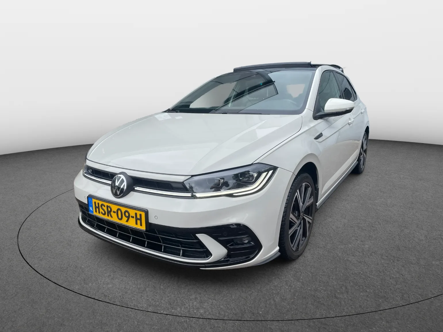 Volkswagen Polo (2022) — foto 1