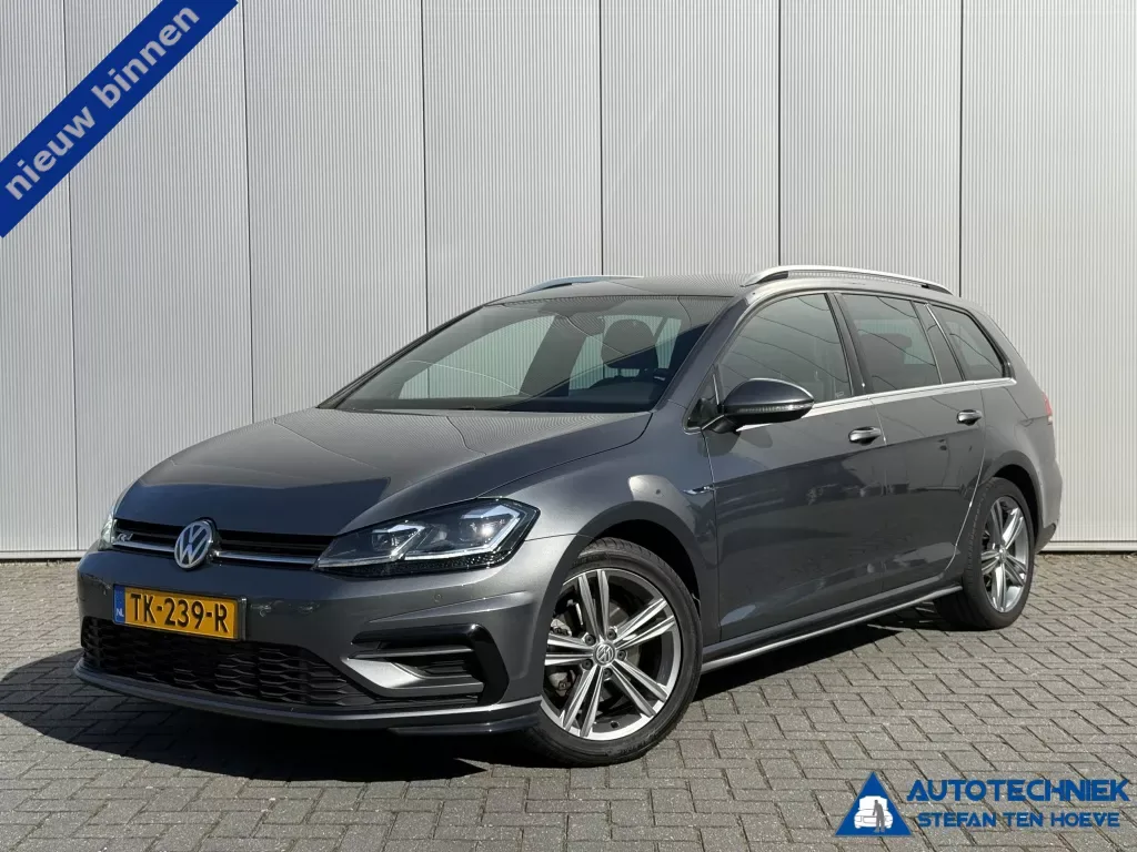Volkswagen Golf (2018) — foto 1