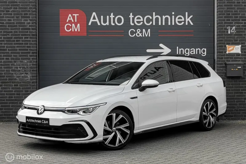 Volkswagen Golf (2021)