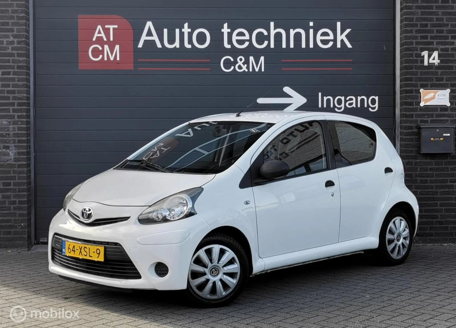 Toyota Aygo (2012) — foto 1