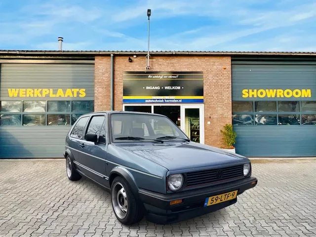 Volkswagen Golf (1985) — foto 1