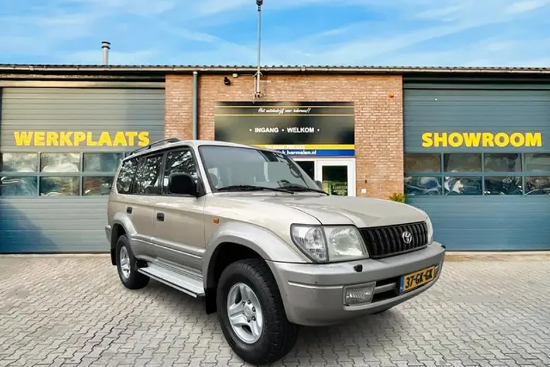 Toyota Land Cruiser 90 (2001)