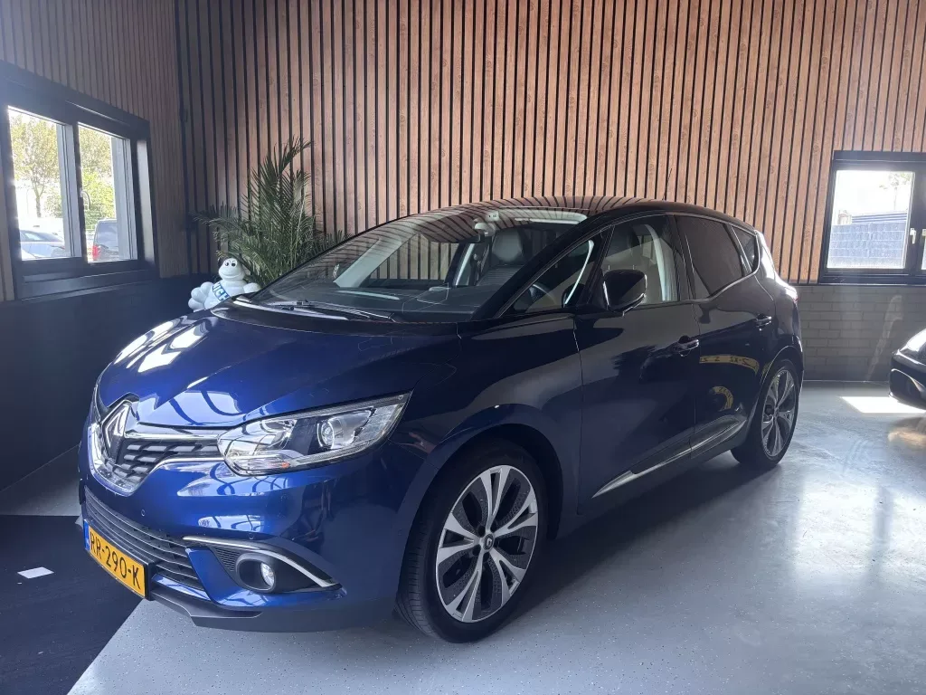 Renault Scénic (2018) — foto 1