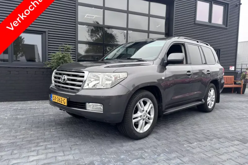 Toyota Land Cruiser V8 (2008)