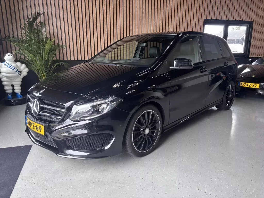 Mercedes-Benz B-Klasse (2015) — foto 1