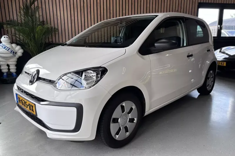 Volkswagen Up! (2020)
