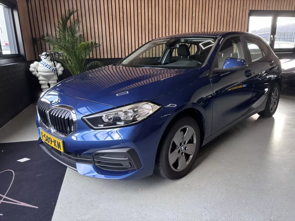 BMW 1-Serie (2023) — foto 1