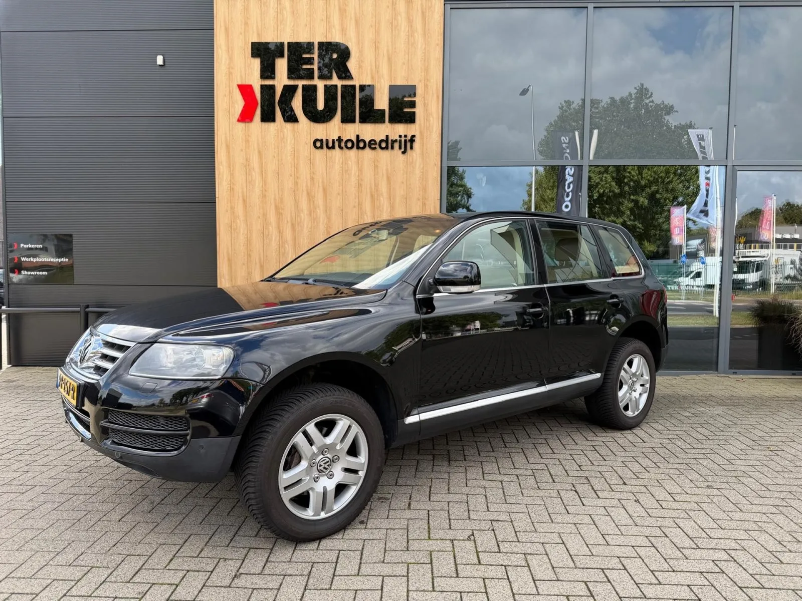Volkswagen Touareg (2006) — foto 1