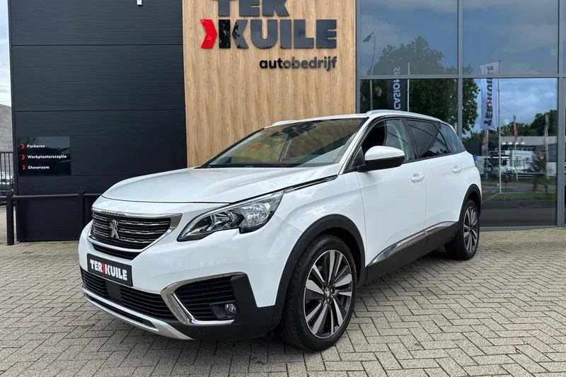 Peugeot 5008 (2018)