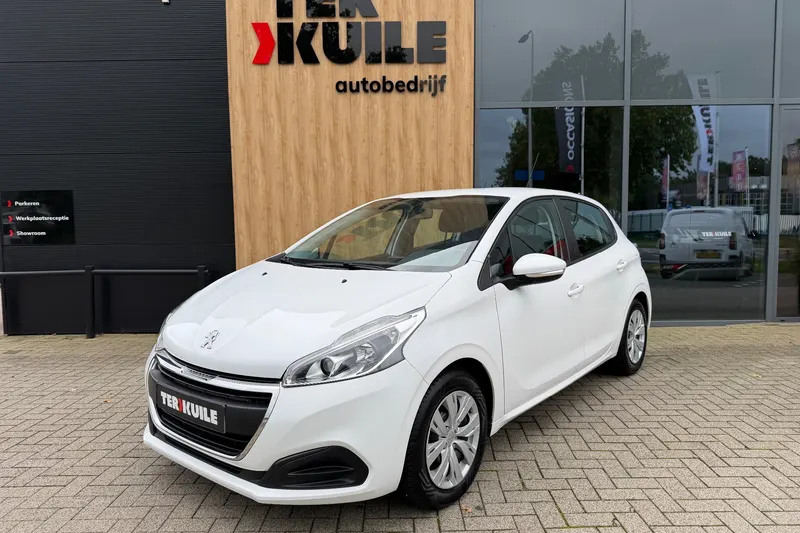 Peugeot 208 (2018)