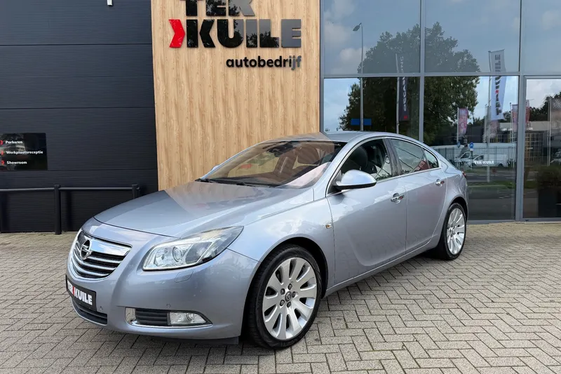 Opel Insignia (2009)