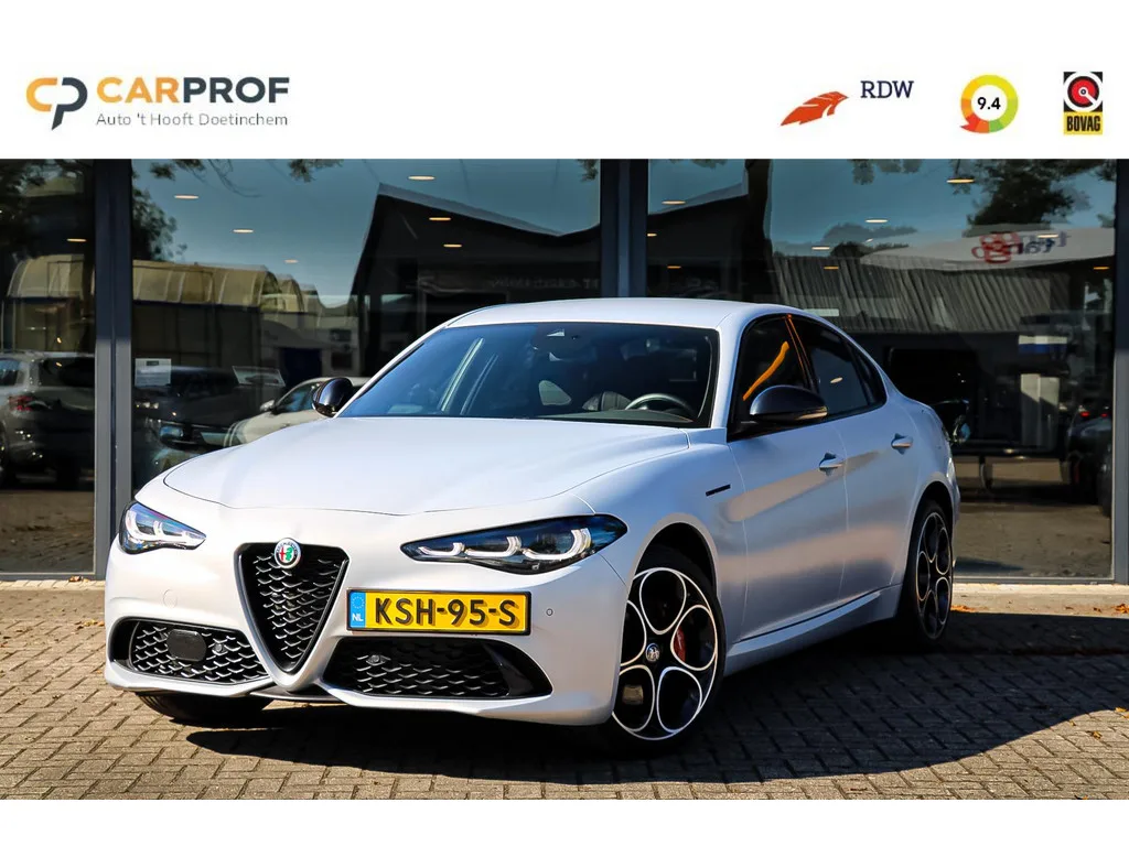 Alfa Romeo Giulia (2023) — foto 1
