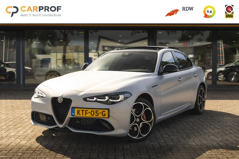 Alfa Romeo Giulia (2023)