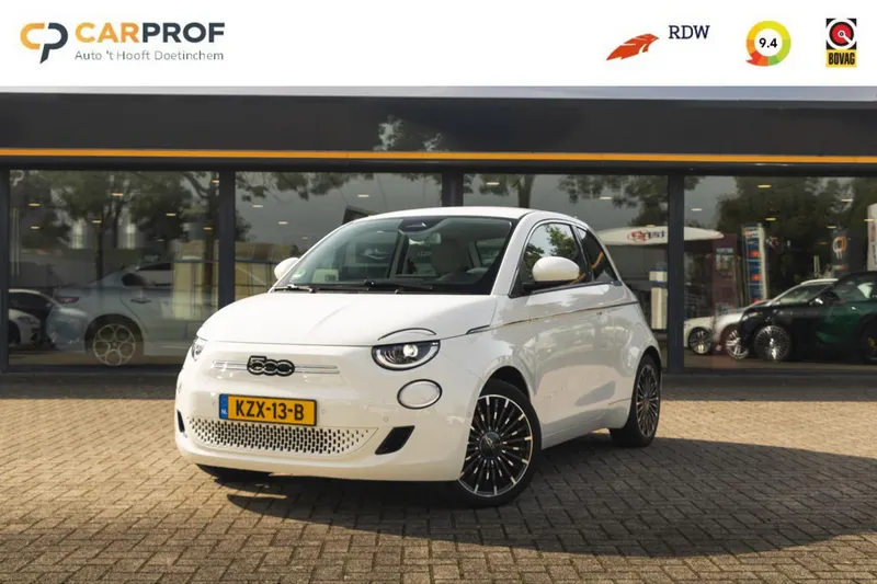 Fiat 500e (2023)