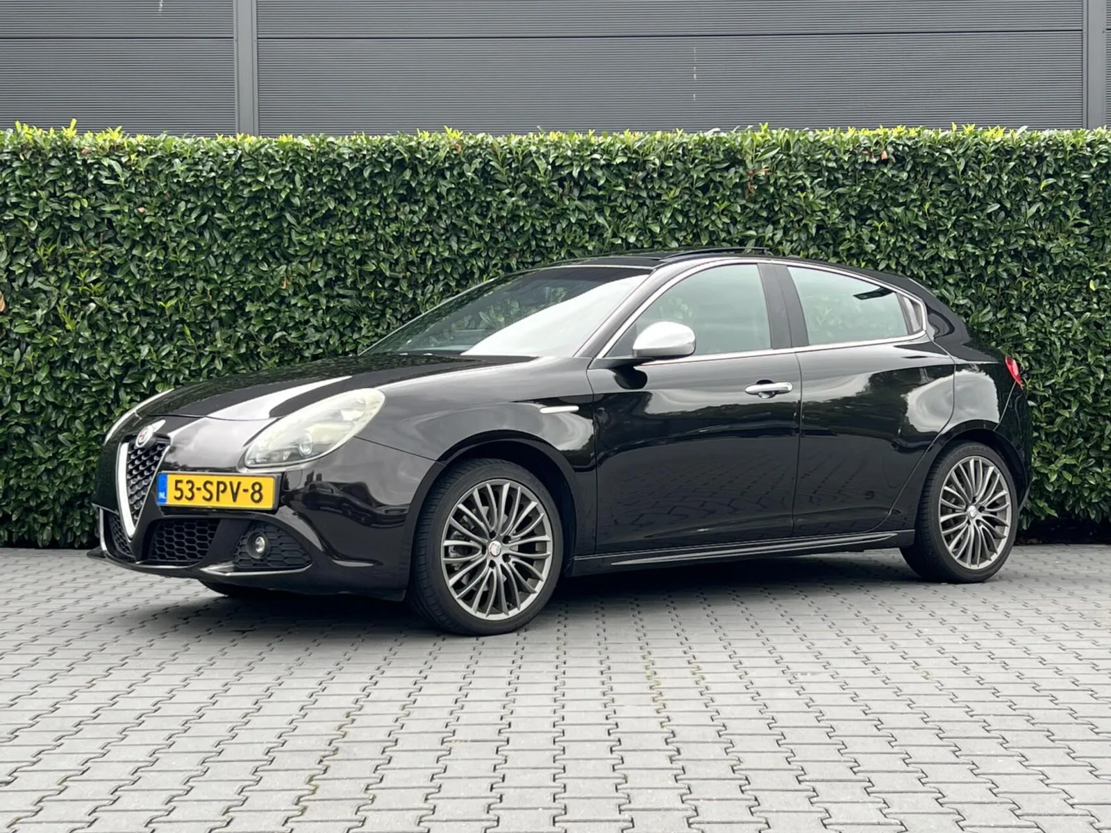 Alfa Romeo Giulietta (2011) — foto 1