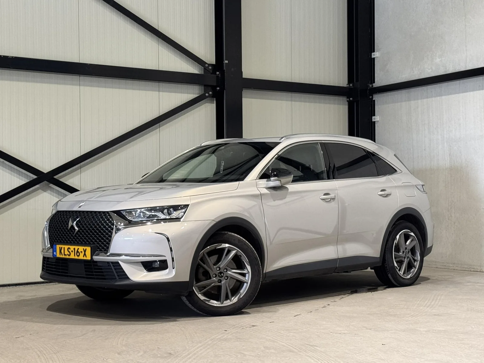 DS 7 (2021) — foto 1