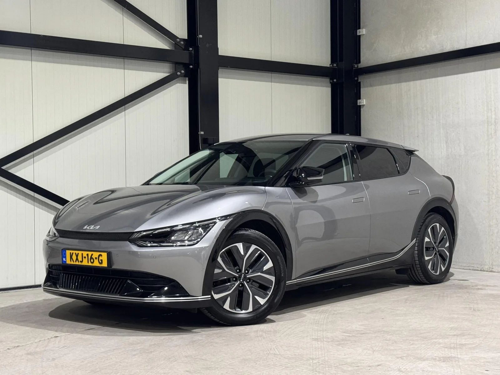 Kia EV6 (2022) — foto 1