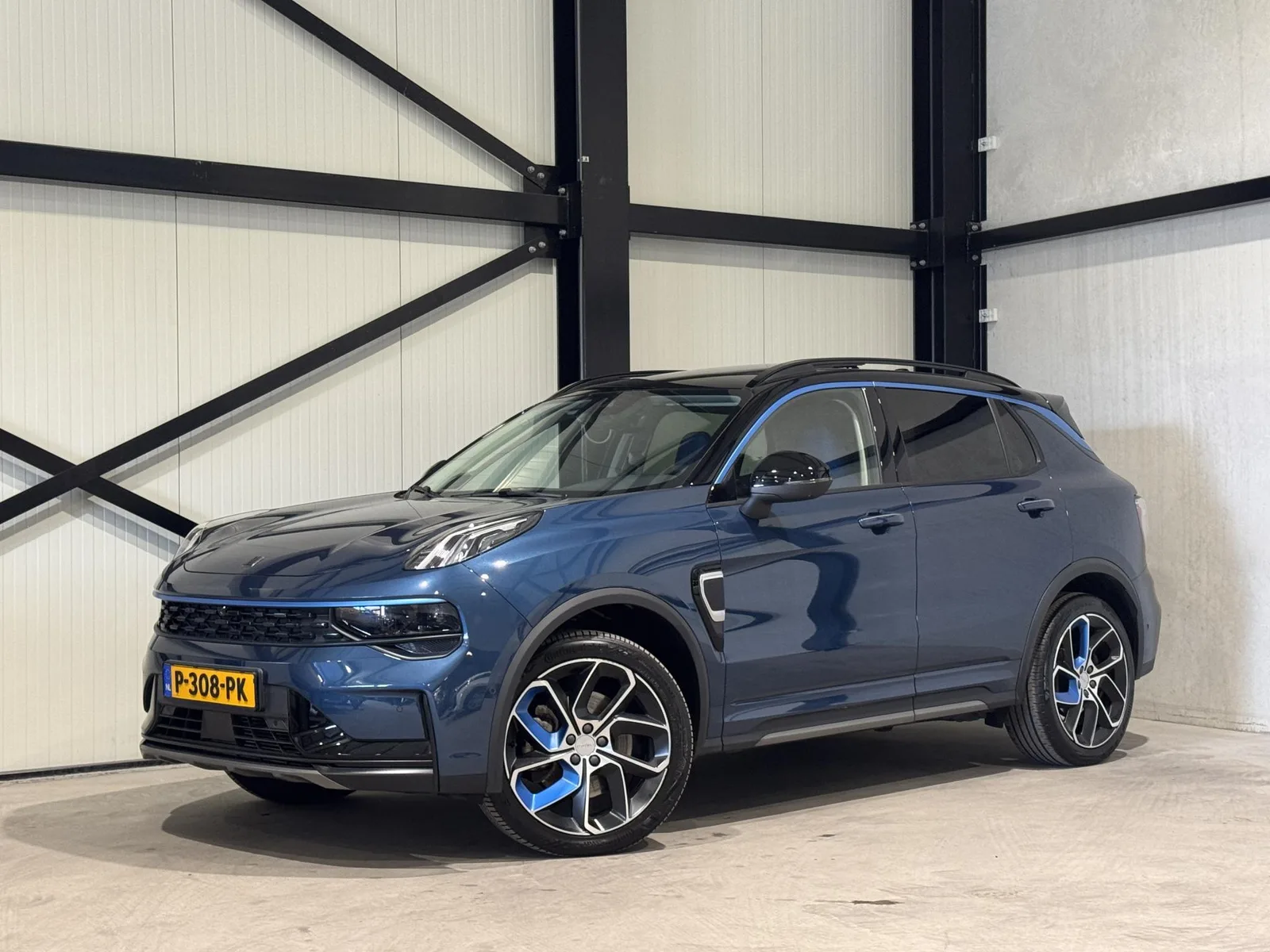 Lynk & Co 01 (2022) — foto 1