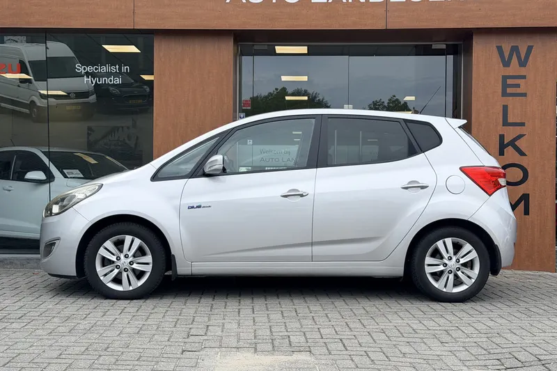 Hyundai ix20 (2013)