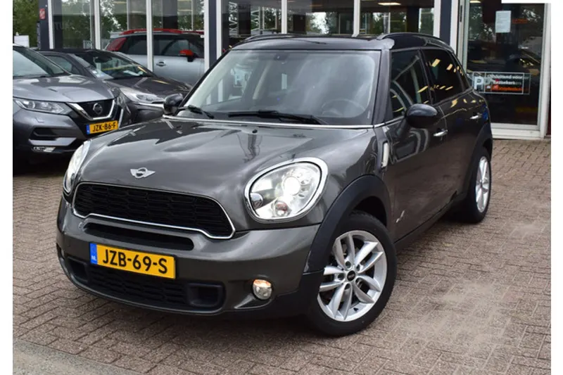 MINI Countryman (2012)