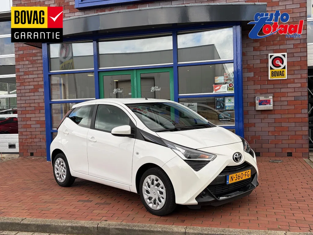 Toyota Aygo (2021) — foto 1