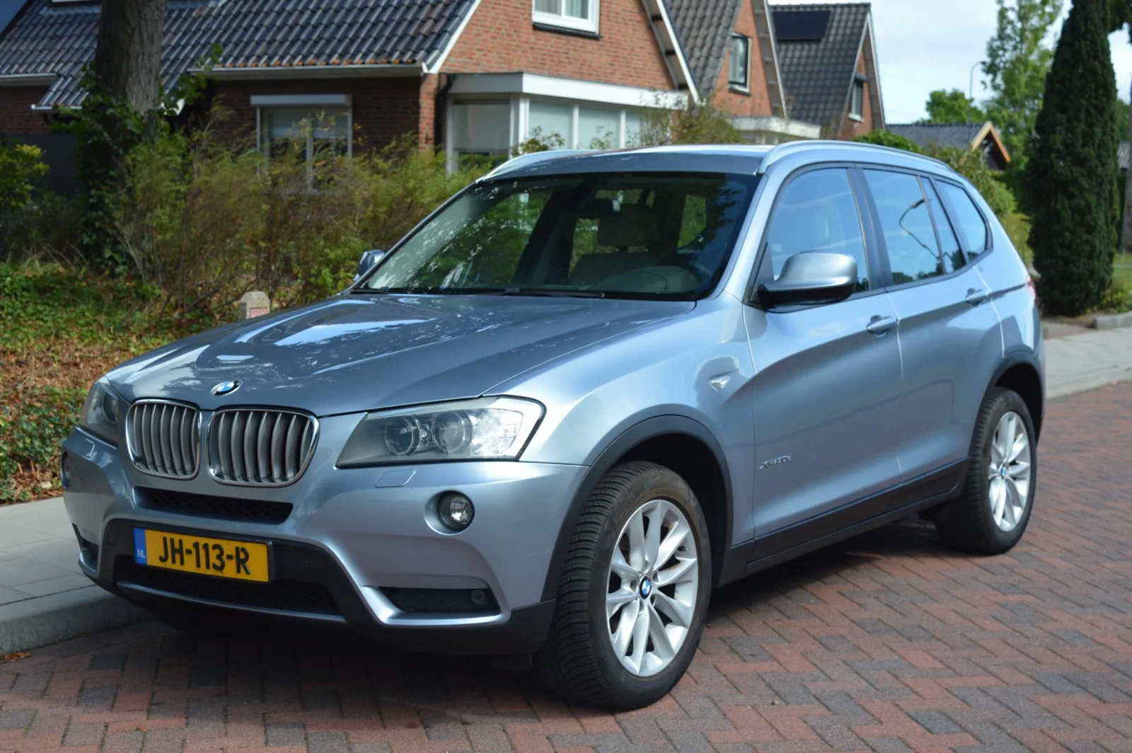 BMW X3 (2011) — foto 1