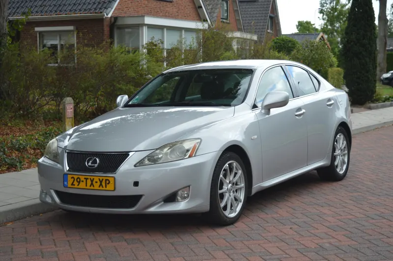 Lexus IS (2007)