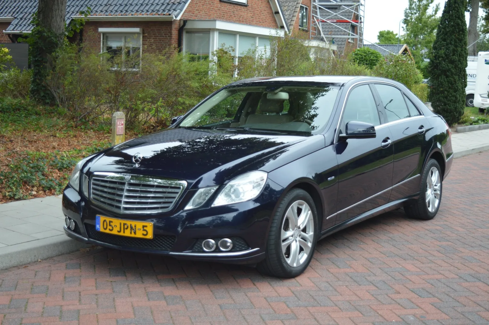 Mercedes-Benz E-Klasse (2009) — foto 1