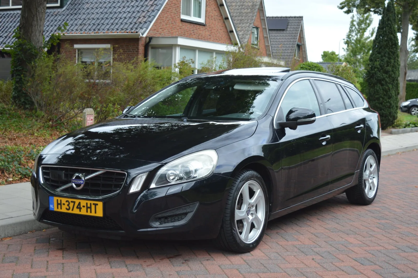 Volvo V60 (2011) — foto 1