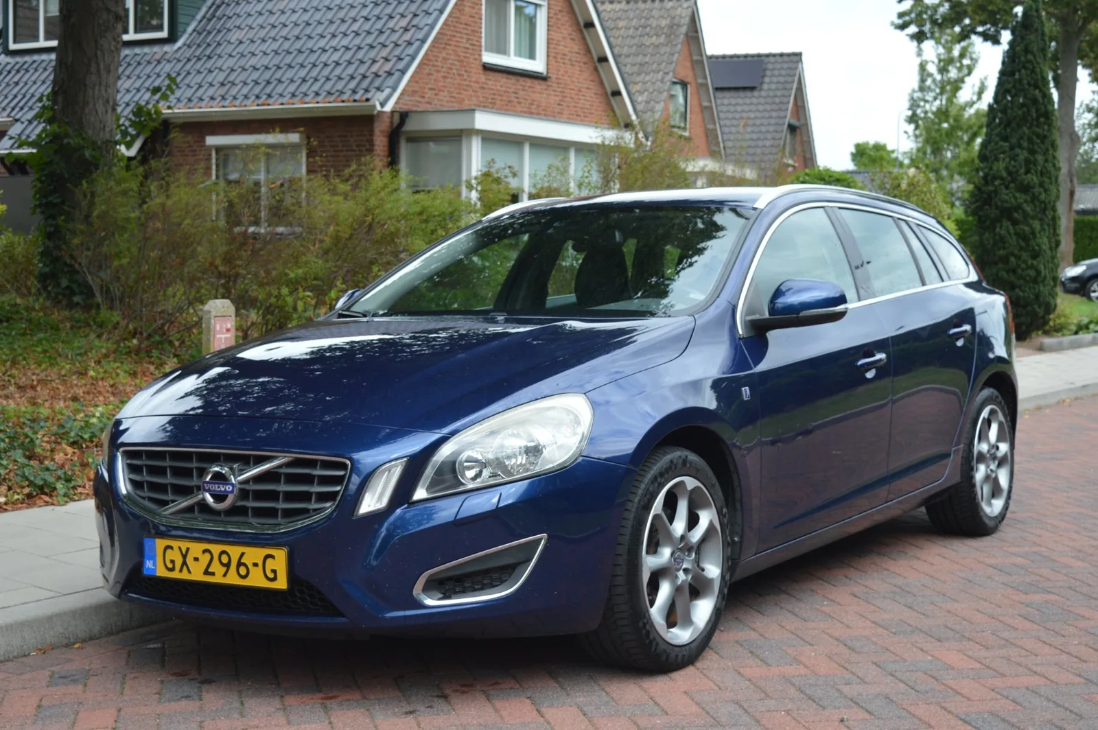Volvo V60 (2011) — foto 1